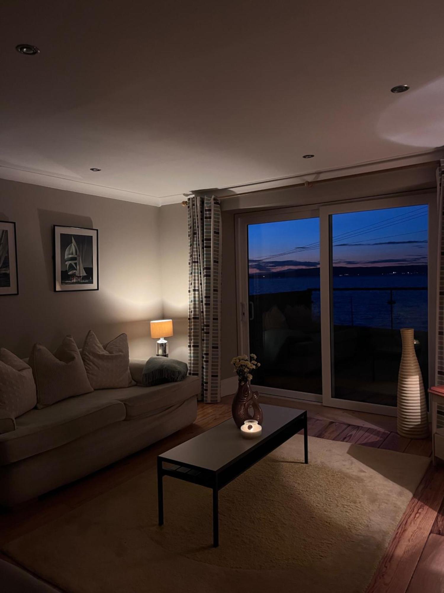 Splash Cottage Beach House With Sea Lapping Garden Бангор Екстер'єр фото